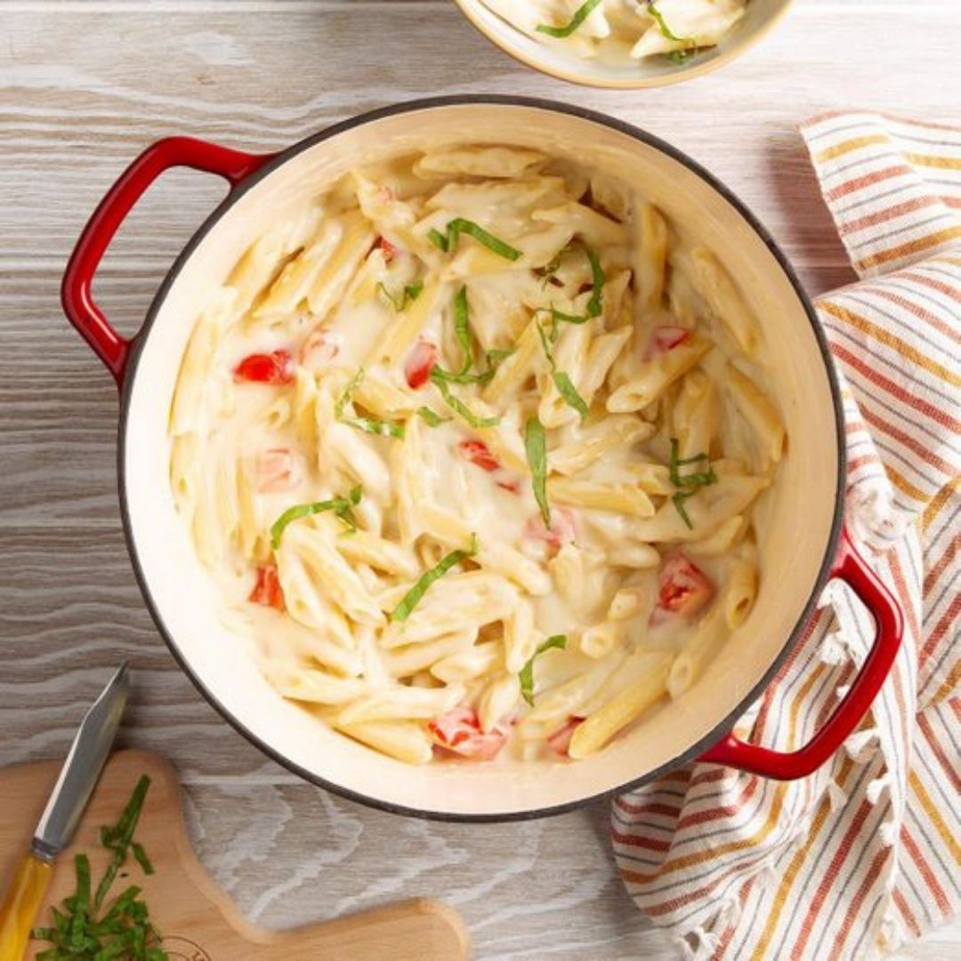 Macaroni au fromage et à la tomate